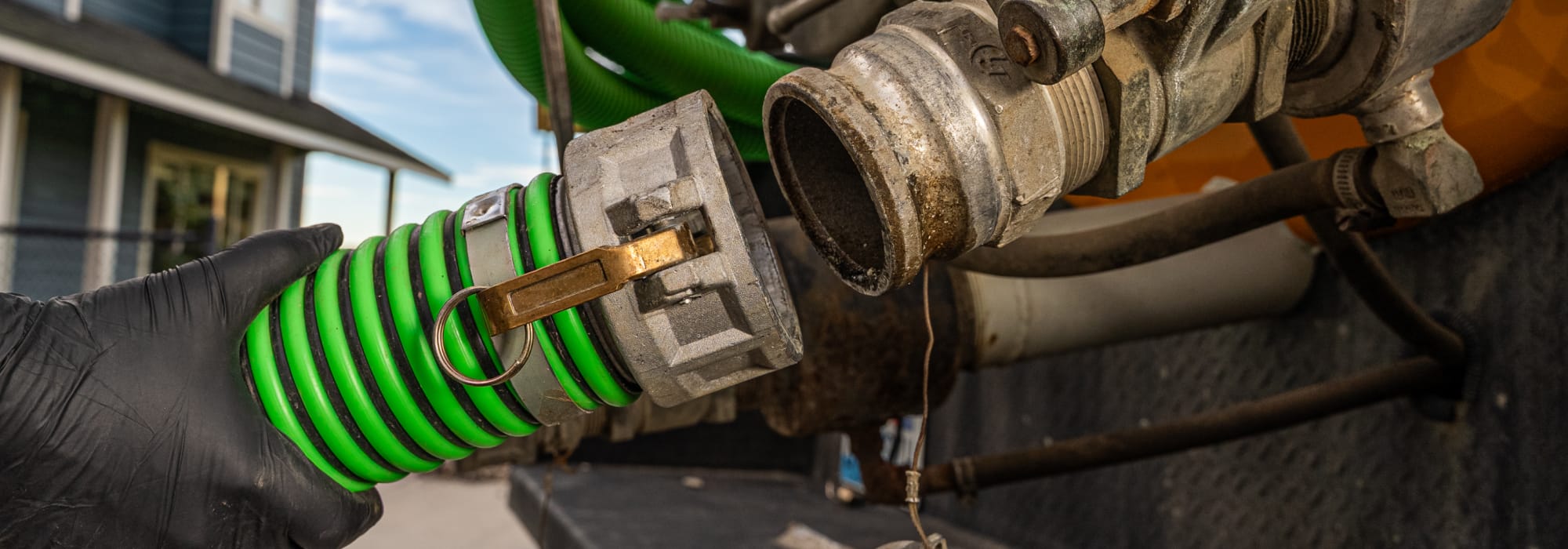 Rubber hose connected for pumping service